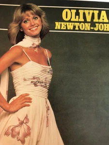 1970s Olivia Newton John Magazine Pinup Picture Vintage Ephemera - Picture 1 of 2