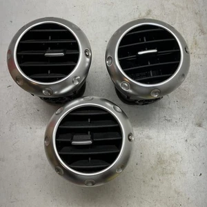 2000 - 2006 Audi TT Dash Air Vent - Picture 1 of 8