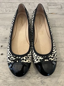 Vionic Damen-Slipper 9,5 Spark Minna Punkte schwarz weiß Freizeit bequem - Bild 1 von 9