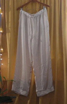 Cream Satin Pajama PAnts Withdraw String And Pockets Sz M - Image 1 of 3