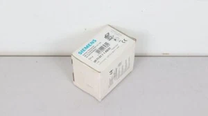 SIEMENS SIRIUS SCHÜTZ 3RT1017-1AB01 QTY: 1 UNUSED & OVP - Bild 1 von 5