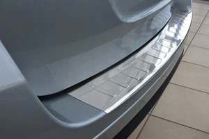 Ladekantenschutz mit Abkantung für Dacia Logan MCV 2013-2018 Edelstahl - Bild 1 von 3