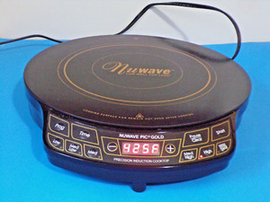 NuWave 30101 1300W Precision Induction Portable Cooktop