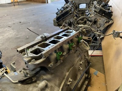 CARRIL DE COMBUSTIBLE NISSAN 350Z INFINITI FX35 COLECTOR DE ADMISIÓN INFERIOR CORREDOR VQ35HR G35 M35 Foto 1 de 4