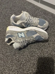 New Balance 2002R - Picture 1 of 5