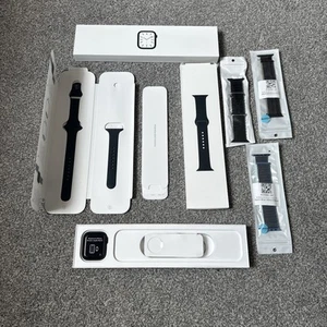 Apple Watch Series 7 45mm Midnight Aluminium (GPS) VGC - Zdjęcie 1 z 16