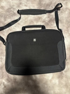 LEVEL8 便携式电脑旅行友好工作背包 — 第 1/4 张图片