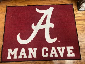 ALABAMA CRIMSON TIDE MAN CAVE RUG 30"X36" AWESOME!! THICK AND DURABLE - Picture 1 of 2