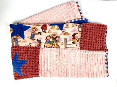 Cuna Retro Estilo Occidental Edredón Patchwork 35x41 Estrellas Chenilla y Franela Foto 1 de 3