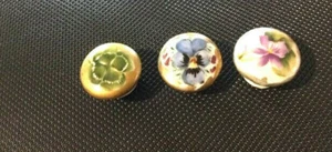 3 Hand Painted Studs or Buttons Flowers - Picture 1 of 2