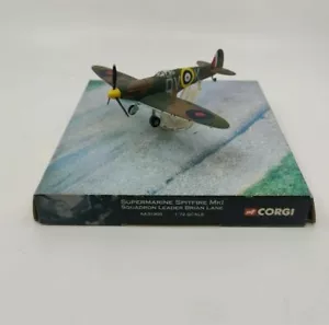 Corgi 1:72 Scale Supermarine Spitfire Mk1 Squadron Leader Brian Lane AA31905 - Picture 1 of 6