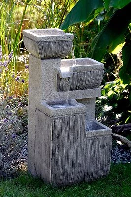 Gartenbrunnen 4-Stufig Springbrunnen LED Zierbrunnen Wasserspiel 4 Säulen - Bild 1 von 4