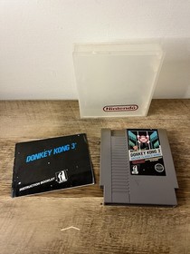 OG Donkey Kong 3 Arcade Classics Series Nintendo NES  5 Screw Tested W/Manual
