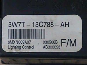 UPGRADED CIRCUIT BOARD RELAYS LIGHTNING CONTROL 3W7Z-13C788-AH 03-04 MARQUIS - Picture 1 of 5