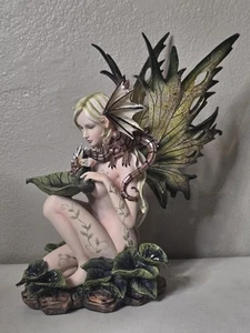 Estatuilla de fantasía de 14,25" de hada alada desnuda con dragón y serpiente nueva en caja  - Imagen 1 de 15