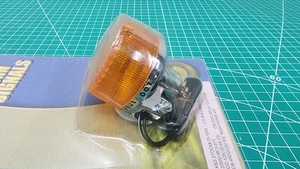 K&S Technologies 25-1056 DOT Approved Turn Signal - Amber CG 125 CM 250 C CB-450 - Picture 1 of 4