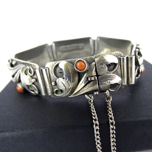 Handarbeit 1920er Jahre - Antikes Art Déco Armband 835 Silber mit Koralle - Bild 1 von 9