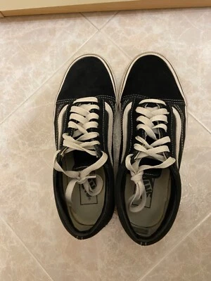 Vans Old Skool bianche e nere, numero 38 - Immagine 1 di 4