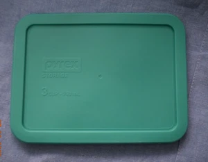 Pyrex Storage Teal Greenish-Blue Rectangular Plastic Replacement Lid Cover 3 Cup - Picture 1 of 1
