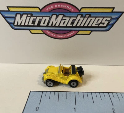 Vintage 1986 Galoob Micro Machines MG TF Conversível Amarelo Preto Grelha Prata - Imagem 1 de 4