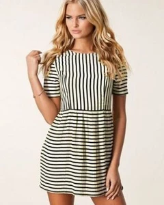 MINK PINK Lindo Vestido Corto a Rayas COMPLEAT ME Talla PEQUEÑO - Imagen 1 de 3