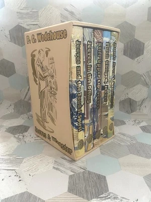 Folio Society P.G Wodehouse Jeeves & Wooster 5x Hardback Book Set - Image 1 of 4