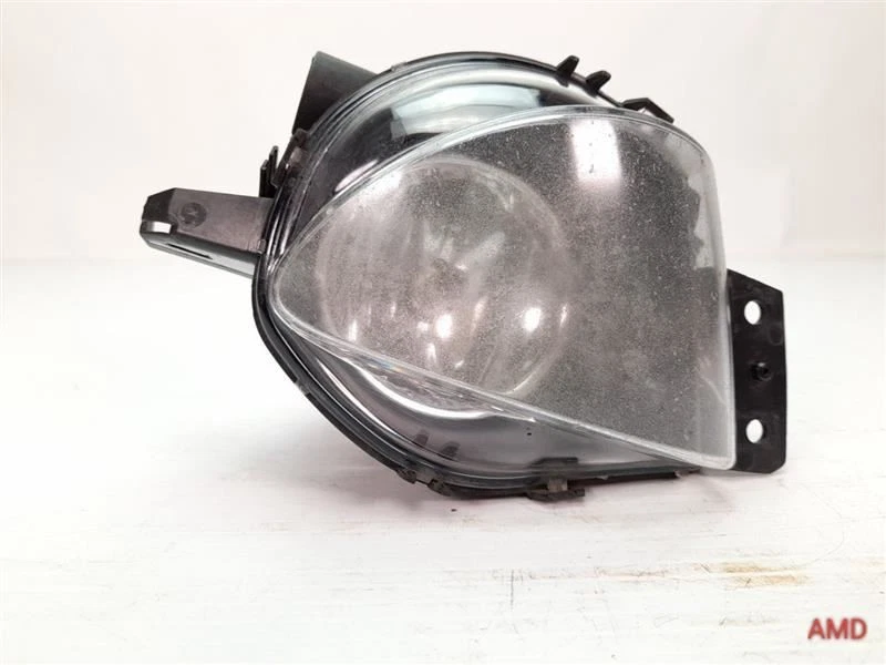 BMW 335i 335xi 328xi 328i E90 2007 sedán pasajero delantero derecho luz antiniebla 7158542 Foto 1 de 4