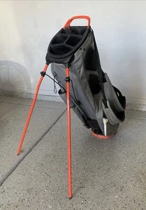 Taylormade TM20 Flex Tech Lite Carry Stand 4-way Golf Bag Grey, Black & Red - Picture 1 of 11