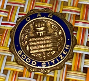 Daughters of the American Revolution DAR Good Citizen Lapel Pin (VINTAGE) - Picture 1 of 4