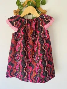 Girls Size 3 Indigenous Dress. Saul Land - Picture 1 of 1