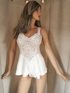 STUNNING  TEDDY/PLAYSUIT LCREAM UK SIZE 12    A-409