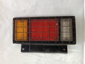 90 TO 94 ISUZU NPR W4500 5500 RIGHT REAR TAILLIGHT ASSEMBLY GOOD SEE PICS - Picture 1 of 2