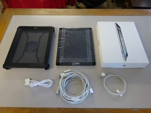 Apple iPad 2 , 32gb - Black - Model A1397 MC763LL/A Verizon Original Box - Picture 1 of 15