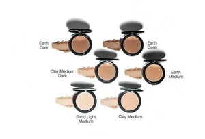 IMAN COSMETICS Luxus gepresstes Pulver - 0,35 Unzen (10 g) (1er Pack) - Bild 1 von 9