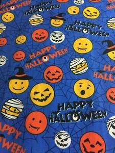 SCRUB TOP SIZES: M, L, XL HALLOWEEN EMOJI NWT NURSE MEDICAL CNA DENTAL VET TECH - Picture 1 of 7