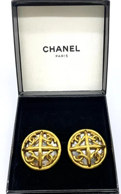 Auténticos pendientes Chanel Coco Mark Quattro Vintage GP 93 P con caja SK031051 Foto 1 de 4