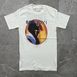 Camicia vintage Bon Jovi uomo media bianca 7800 Fahrenheit album rock band anni 80 USA - Foto 1 di 14