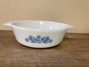 Vintage ANCHOR HOCKING Fire King 1 QT Casserole Dish White Blue Cornflower #436 - Picture 1 of 6