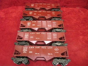 5 RED/ MAROON   POSTWAR LIONEL LEHIGH VALLEY 6456 HOPPER CARS LOT - Picture 1 of 15