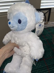 Build-A-Bear Luvable Legends Yeti Plüsch  - Bild 1 von 5