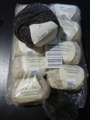 Rowan Donegal Luxury Tweed Aran 🧶007 oatmeal 450g, Fb. 015 charcoal 50g 🧶 500g - Bild 1 von 4