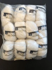 BERNAT CLOUDSPUN Wolle Mohair Acryl Garn Menge 12 Knäuel je 1,75 Unzen weiß - Bild 1 von 5