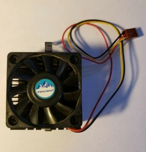 Foxcom CPU fan 3-wire 3-pin 174989-003 w heat sink - Picture 1 of 3