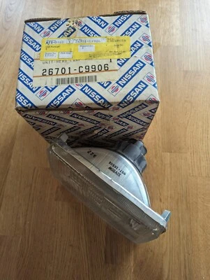 Nissan Urvan E23,Inner Headlamp,Halogen Type,New In Pack Genuine Part. - Image 1 of 3