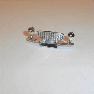 Triang Spot-On 261 Volvo P1800 Front Bumper Grille Unit - Picture 1 of 4