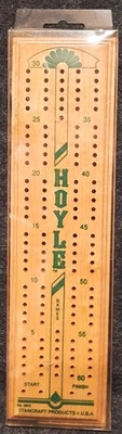 Hoyle Games Stancraft #5012 Cribbage Board. Wood With Green Lettering/Trim. - Image 1 of 3