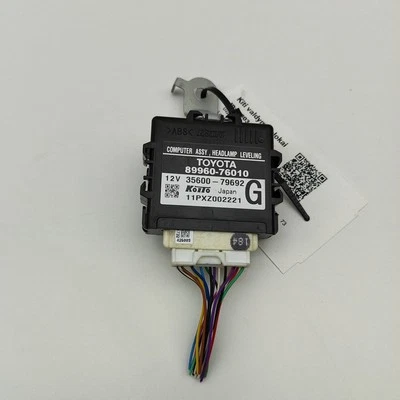 Lexus CT ZWA10 Scheinwerferregeleinheit 89960-76010 30342790 - Bild 1 von 4