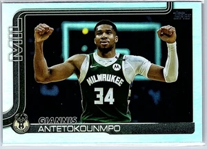 2025-26 Topps NBA Giannis Antetokounmpo Rainbow Foil #54 Bucks - Bild 1 von 10