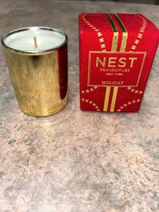 New Nest Fragrances New York Holiday Scented Candle Bougie Parfumee 2.3oz - Picture 1 of 5
