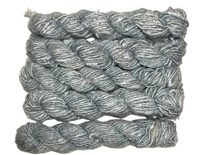 100 g de hilo de seda de plátano reciclado gris pálido - Imagen 1 de 2